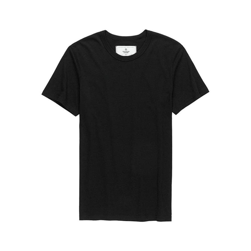 22) Reigning Champ T-Shirt 2 Pack