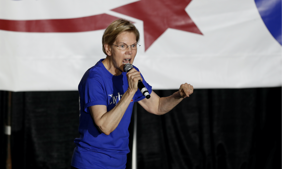 Democratic presidential candidate Elizabeth Warren speaks during "Jim Clyburn's World Famous Fish Fry" in Columbia, South Carolina, U.S., June 21, 2019. REUTERS/Randall Hill