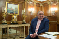 <p>Auf dem Papier ist Alisher Usmanov zwar Russe, doch durch zahlreiche Investitionen in Großbritannien gilt er in der Sunday Times als Brite. 2007 investierte er unter anderem 100 Millionen Dollar in den FC Arsenal. Heute wird sein Vermögen auf 10,55 Milliarden Pfund geschätzt. (Foto: Getty) </p>