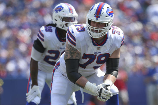 PFF: Bills' 10 lowest-graded players on offense in 2022