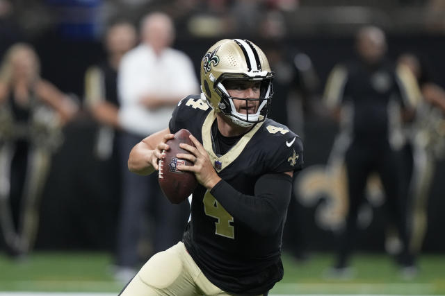 Derek Carr throws a TD pass in his Saints debut, a 26-24 preseason win over  the Chiefs - ABC News