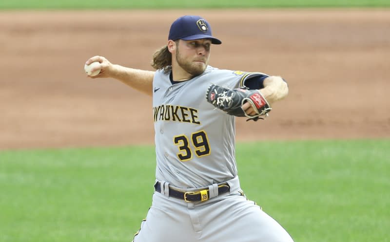 MLB: Milwaukee Brewers at Pittsburgh Pirates