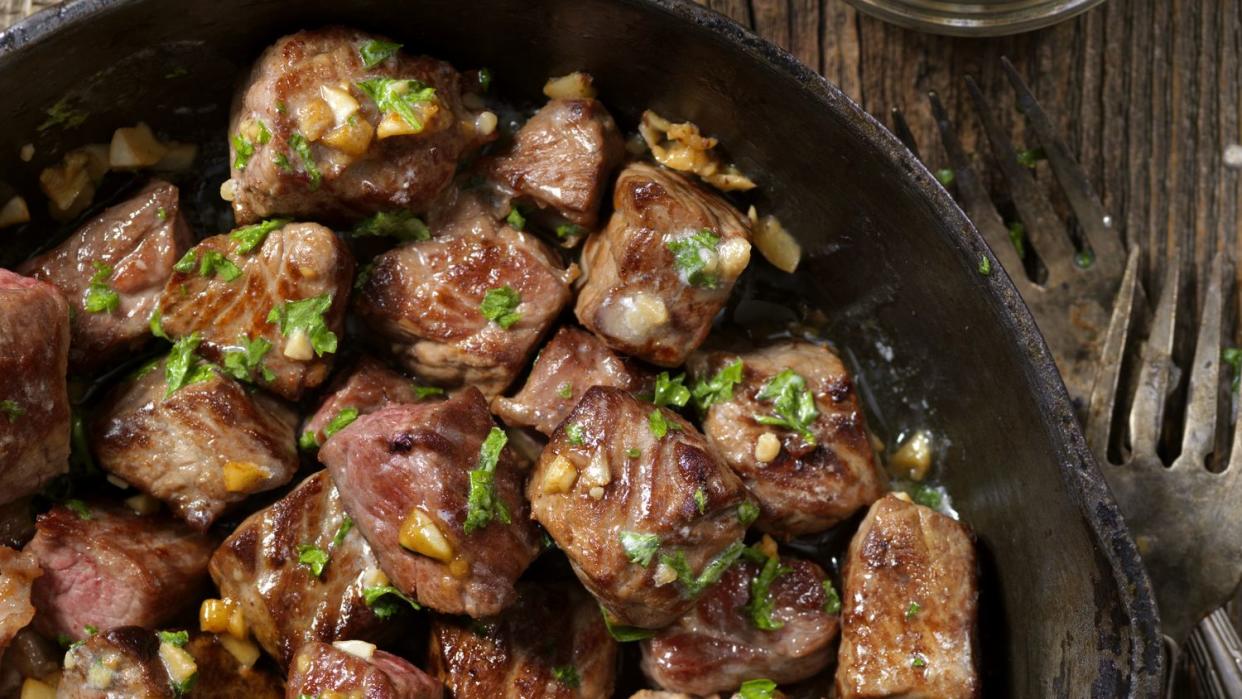 garlic and butter steak bites