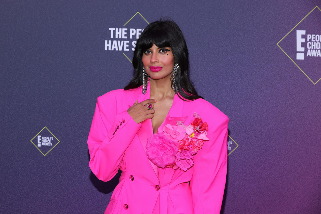 Jameela Jamil says she doesn't have full-length mirrors in her house. (Photo: Getty Images)