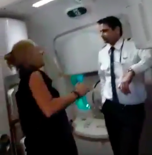 The 50-year-old Irish passenger was arrested after confronting and harassing Air India staff members. Source: Tarun Shukla / Twitter