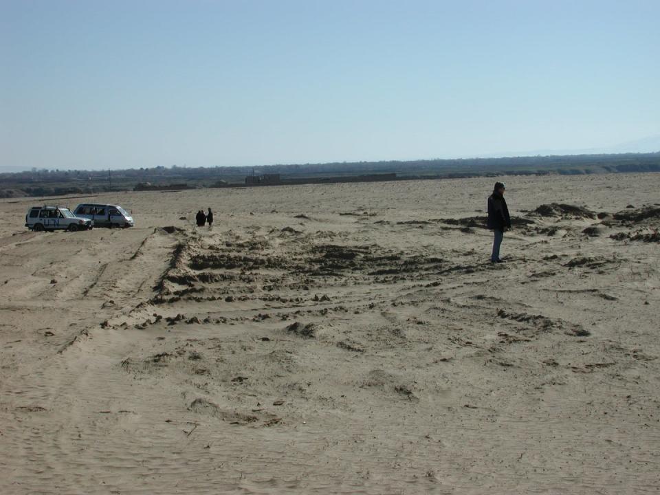 A mass grave in Dasht-e-Leili, Afghanistan, was investigated by Physicians for Human Rights experts, including the author, in 2002 and 2008. <a href="https://www.flickr.com/photos/physiciansforhumanrights/albums/72157621178761239/with/3370825172/" rel="nofollow noopener" target="_blank" data-ylk="slk:Stefan Schmitt/Physicians for Human Rights;elm:context_link;itc:0;sec:content-canvas" class="link ">Stefan Schmitt/Physicians for Human Rights</a>