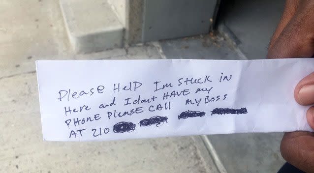 The man passed this note to call for help. Source: Kris6news