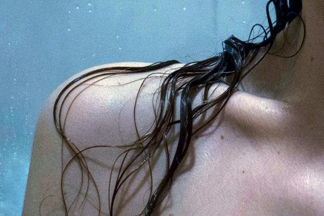 Instagrammer Uses Shower Drain Hair to Make Art