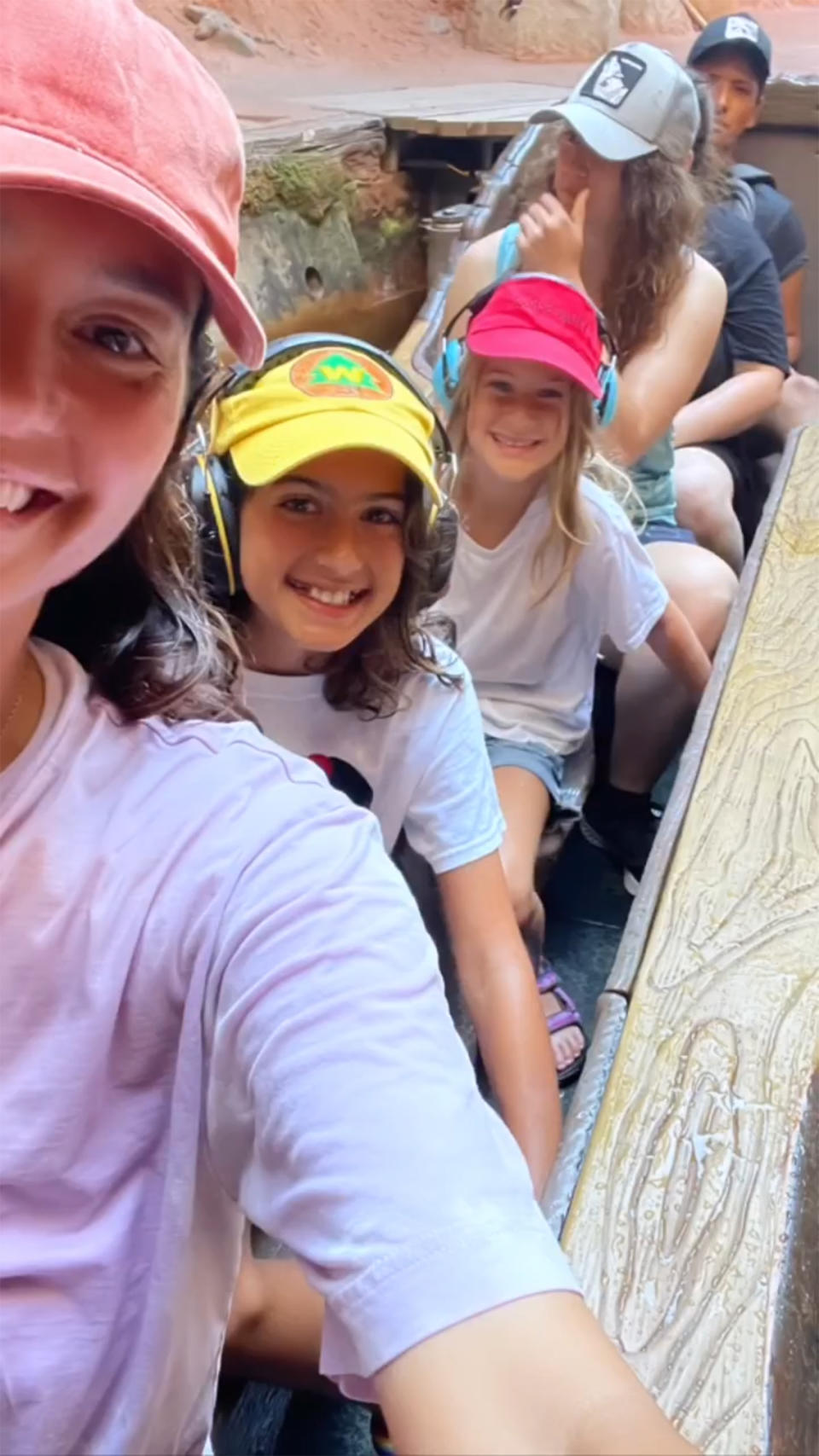 Memories on Splash Mountain. (Emma Heming Willis / Instagram)