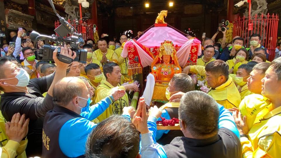 昨日12時09分媽祖大轎入朝天宮。（圖／翻攝自白沙屯拱天宮臉書）