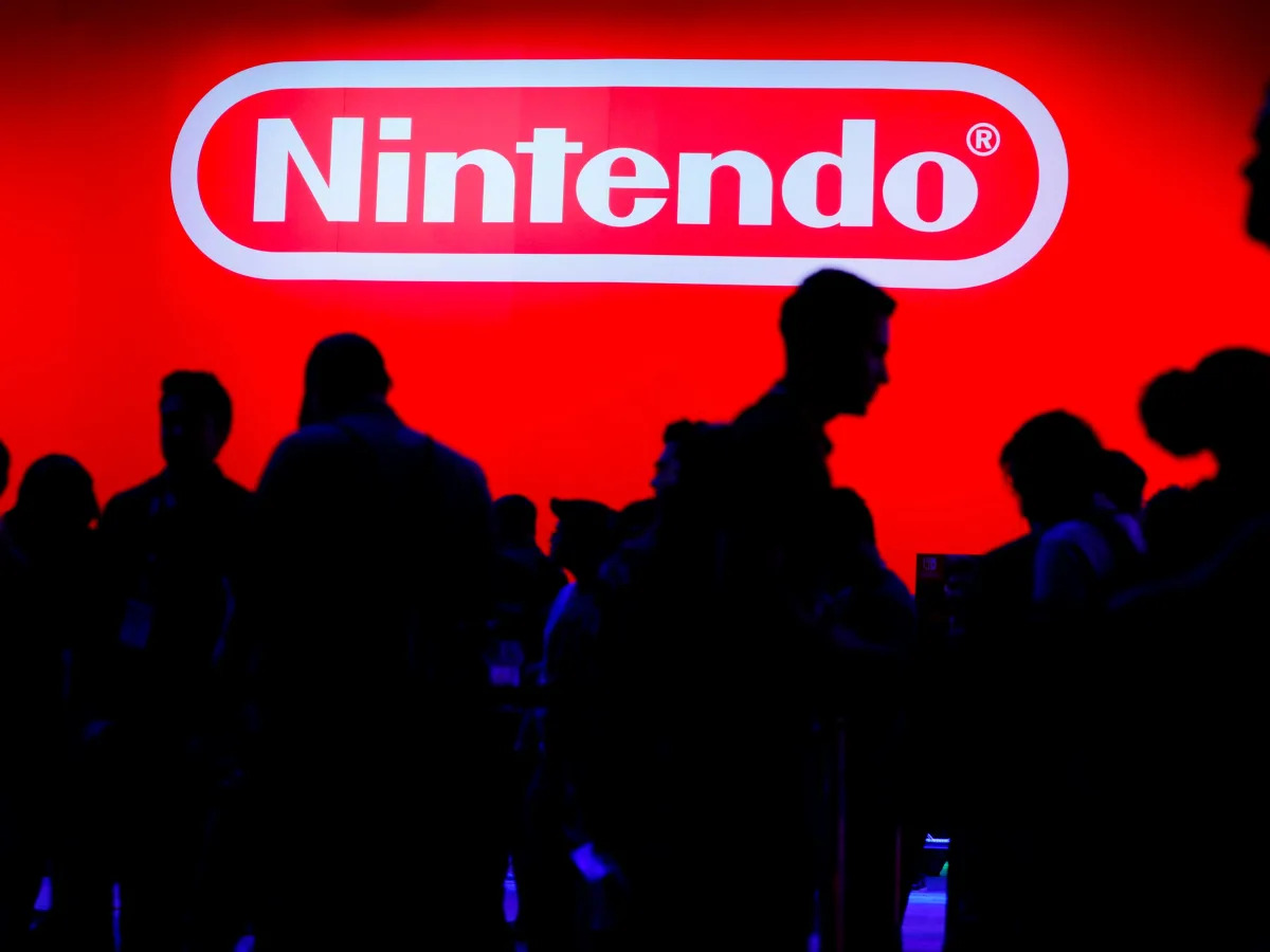 'Diehard' Nintendo fan spent over $40,000 buying stock and then asked top execut..