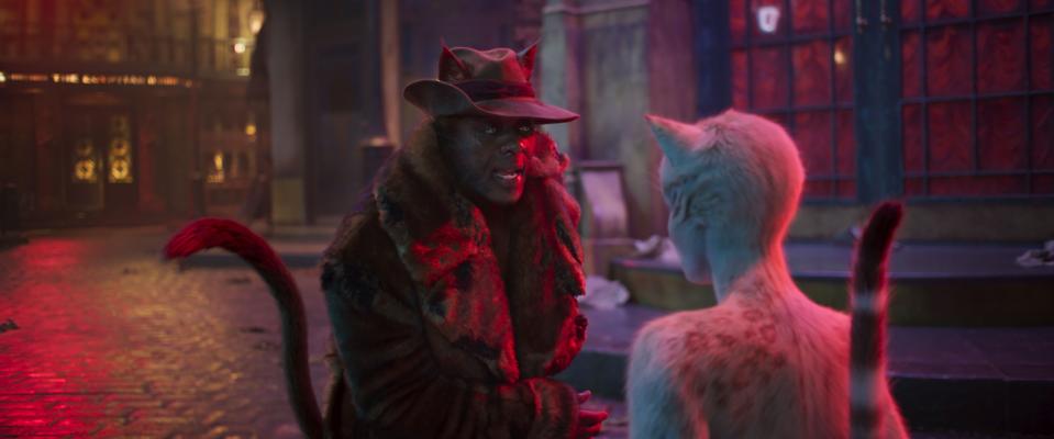 CATS, from left: Idris Elba as Macavity, Francesca Hayward as Victoria, 2019. © Universal Pictures / courtesy Everett Collection