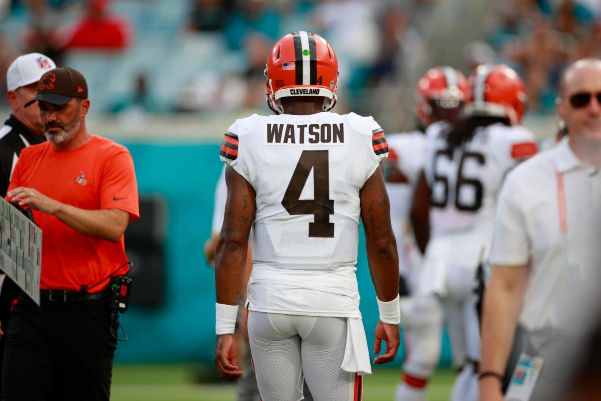 Sources - Cleveland Browns QB Deshaun Watson's NFL disciplinary hearing  scheduled for Tuesday - ESPN