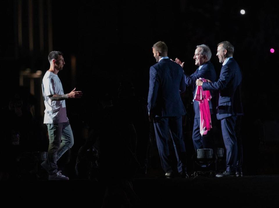 Lionel Messi walks onto the stage during Inter Miami CF’s The Unveil event at DRV PNK Stadium on Sunday, July 16, 2023 in Fort Lauderdale, Fla. Lauren Witte/lwitte@miamiherald.com