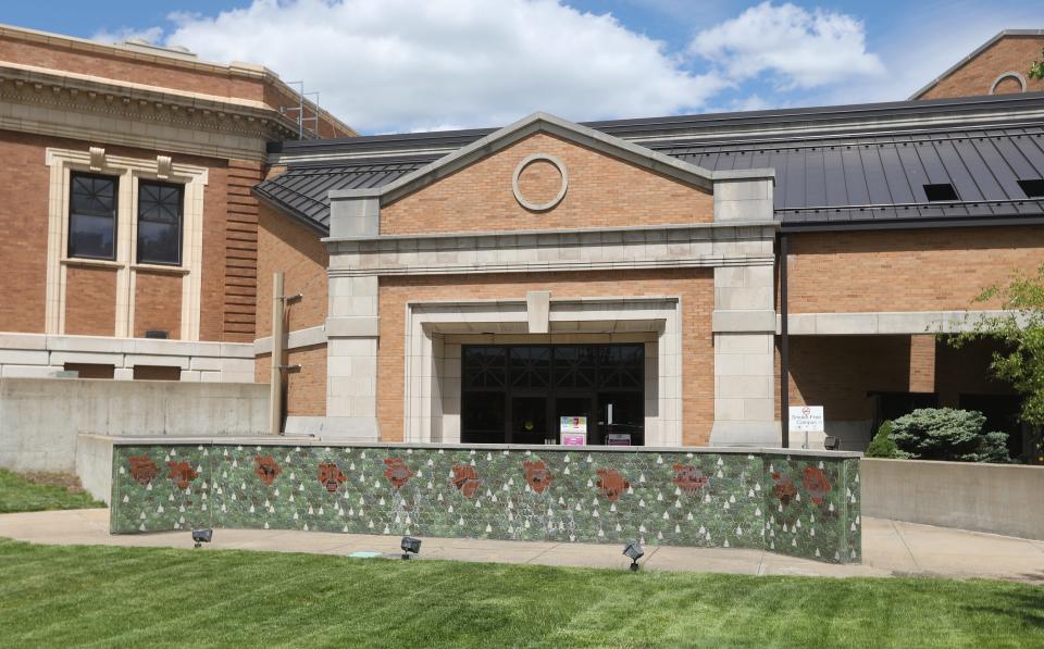 The John McIntire Library in downtown Zanesville.