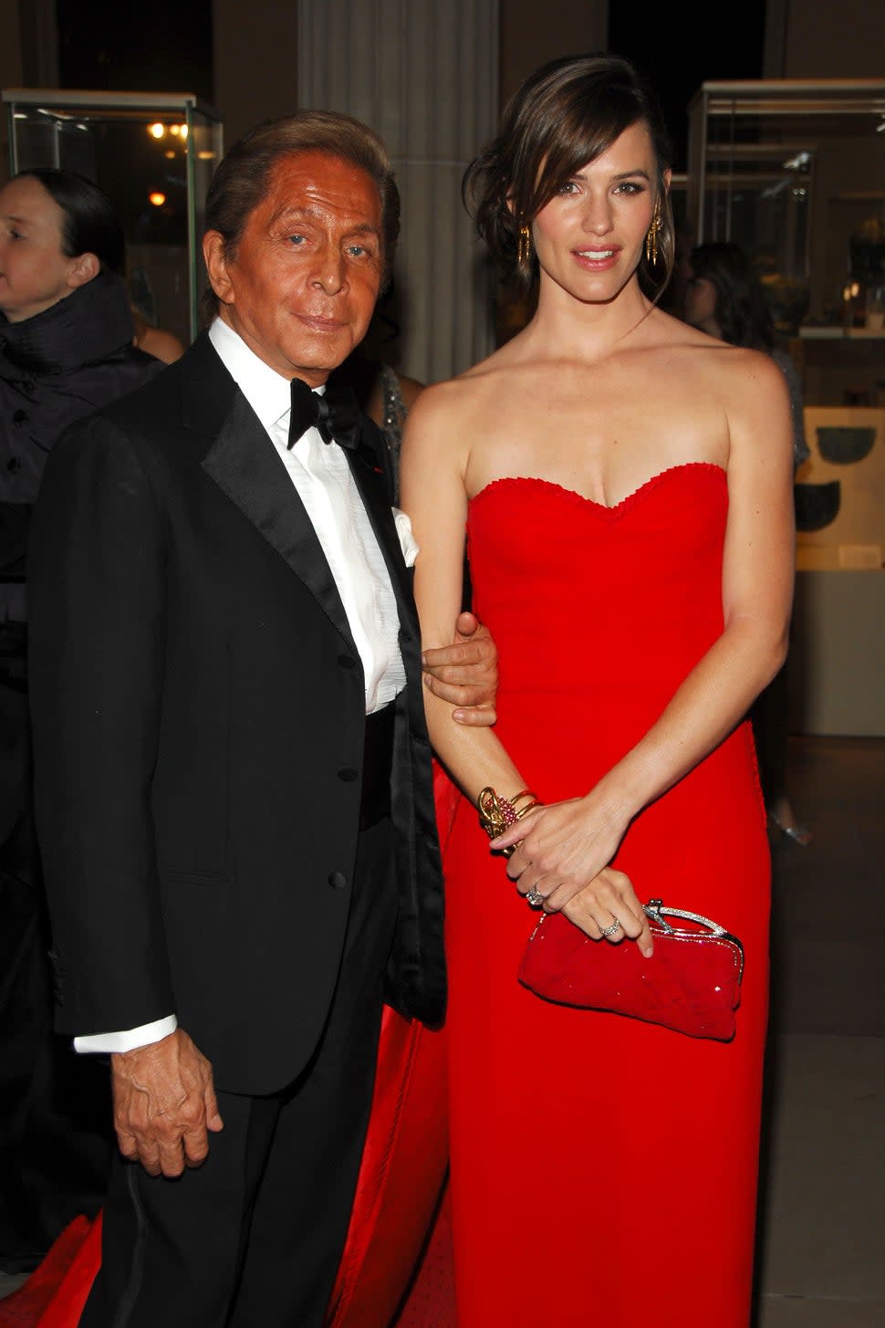 Valentino Garavani and Jennifer Garner attend The COSTUME INSTITUTE Gala in honor of 