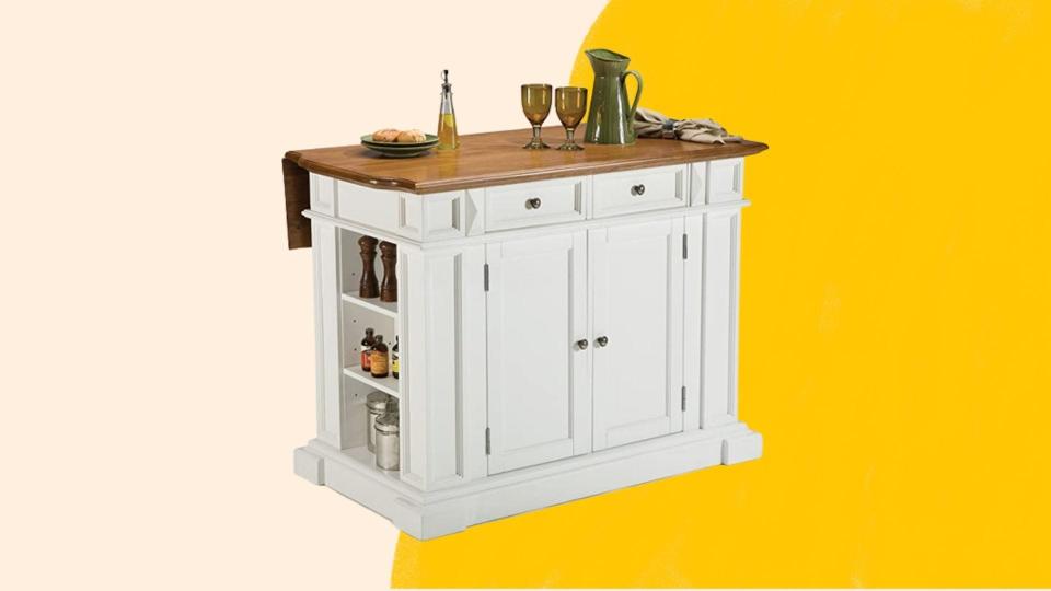 Enjoy the breakfast bar (or tuck it away!) on this storage-friendly piece.