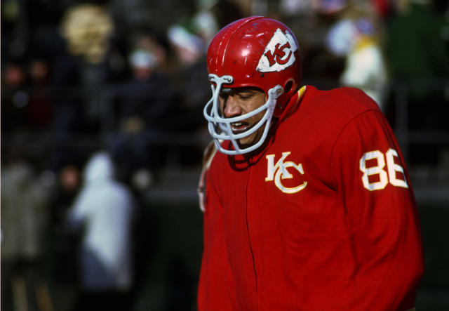 Best Kansas City Chiefs player to wear every jersey number