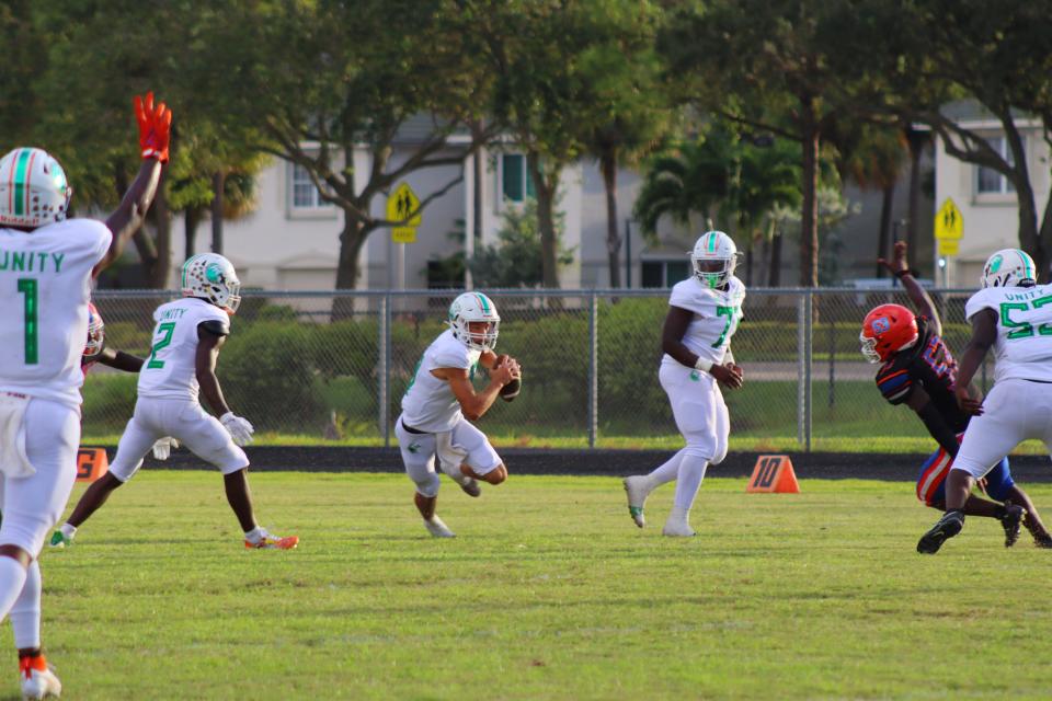 Junior quarterback Lincoln Graf connected with sophomore James Jones and senior Jaden Williams to put Atlantic in position for the game-winning touchdown in Friday's 21-14 win at Palm Beach Gardens.