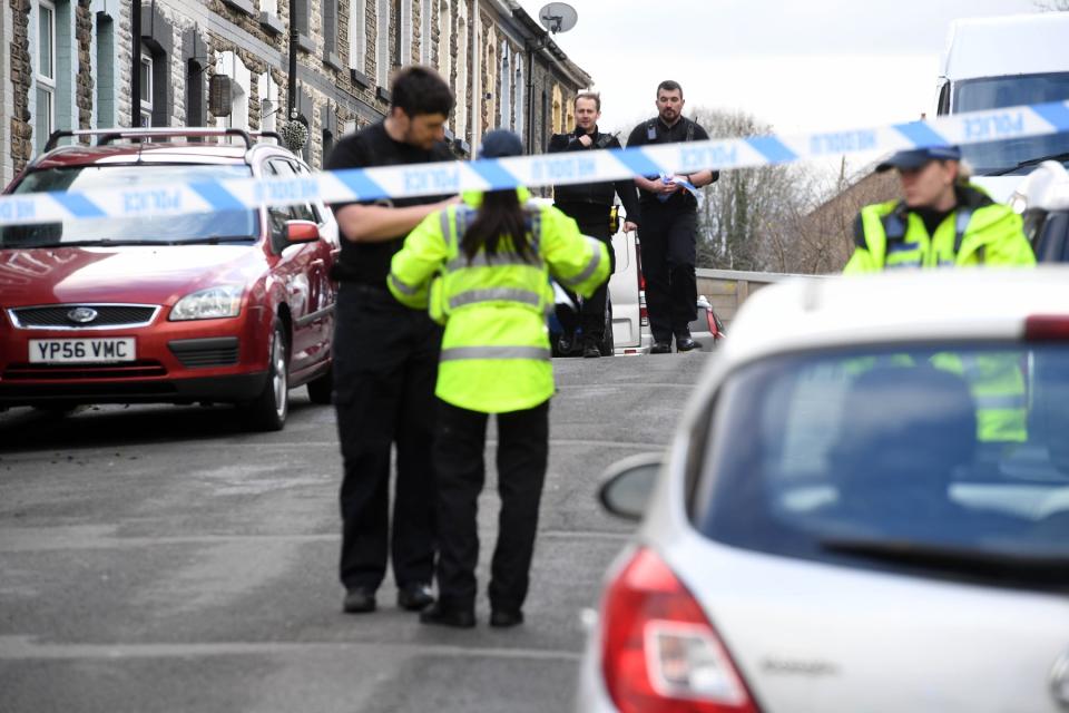 A police cordon is in place along residential streets in Aberfan (Media Wales)