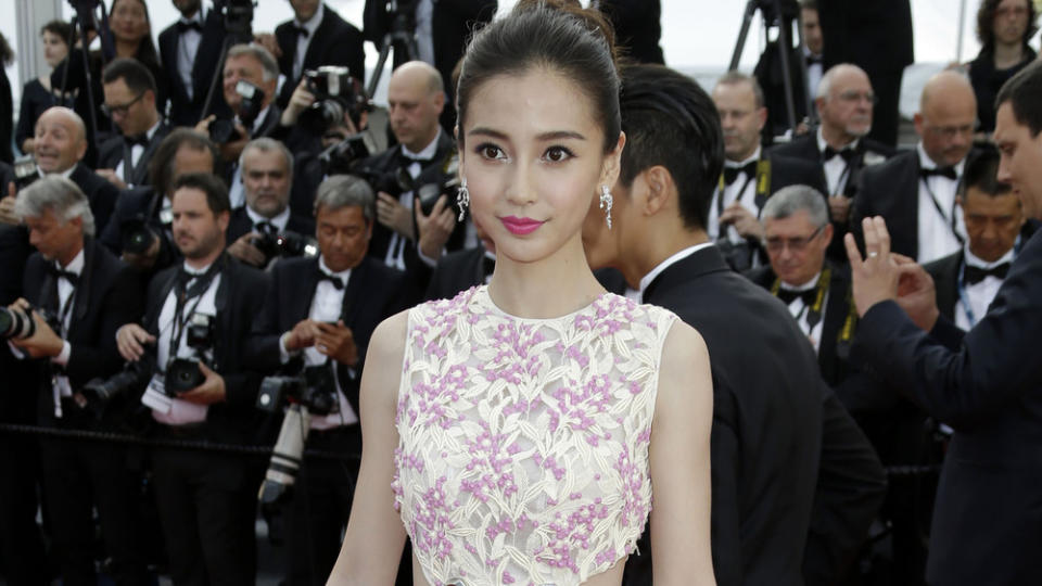 Newcomerin: Angelababy