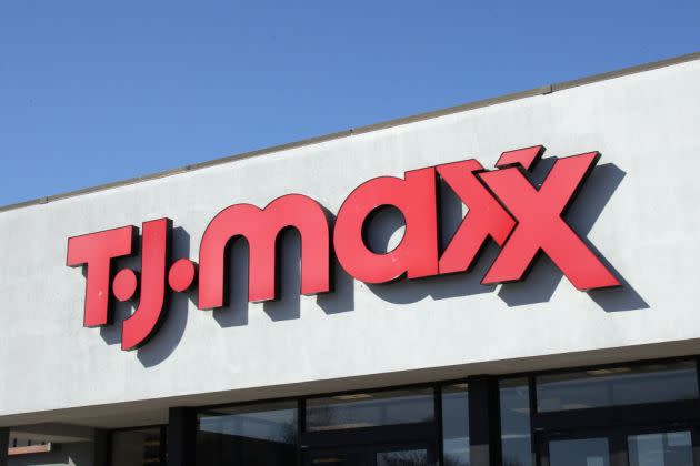 Satisfaction Guaranteed T.J. Maxx owner beats sales estimates as customers  return to stores, tj maxx shopping bags