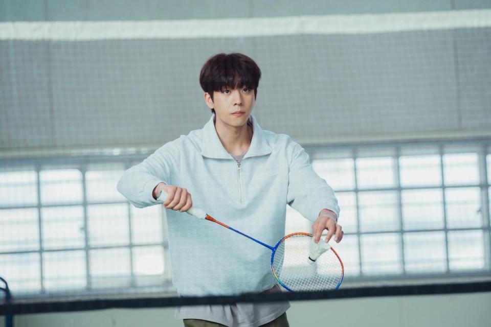 蔡鍾協在劇中是專業羽球選手，開鏡前特別接受相關特訓。（Disney+提供）