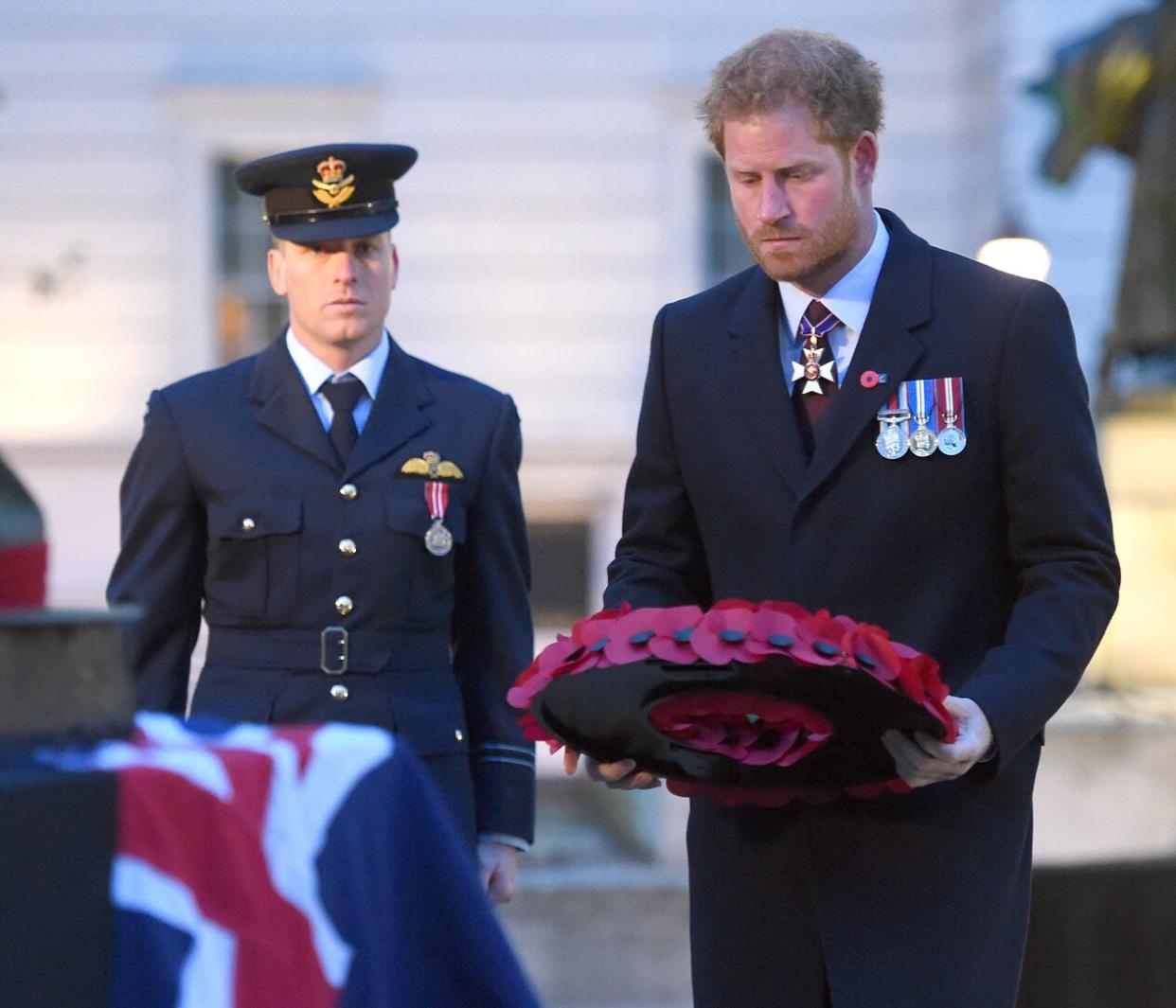 Prince Harry Honors Vets - Lead