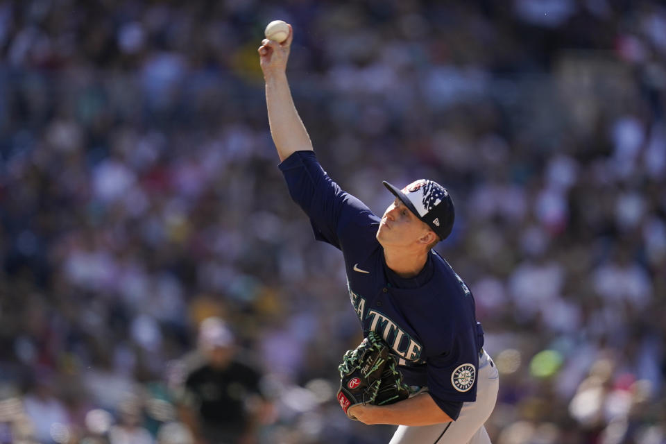 Seattle Mariners starting pitcher Chris Flexen works against a San Diego Padres batter during the third inning of a baseball game Monday, July 4, 2022, in San Diego. (AP Photo/Gregory Bull)