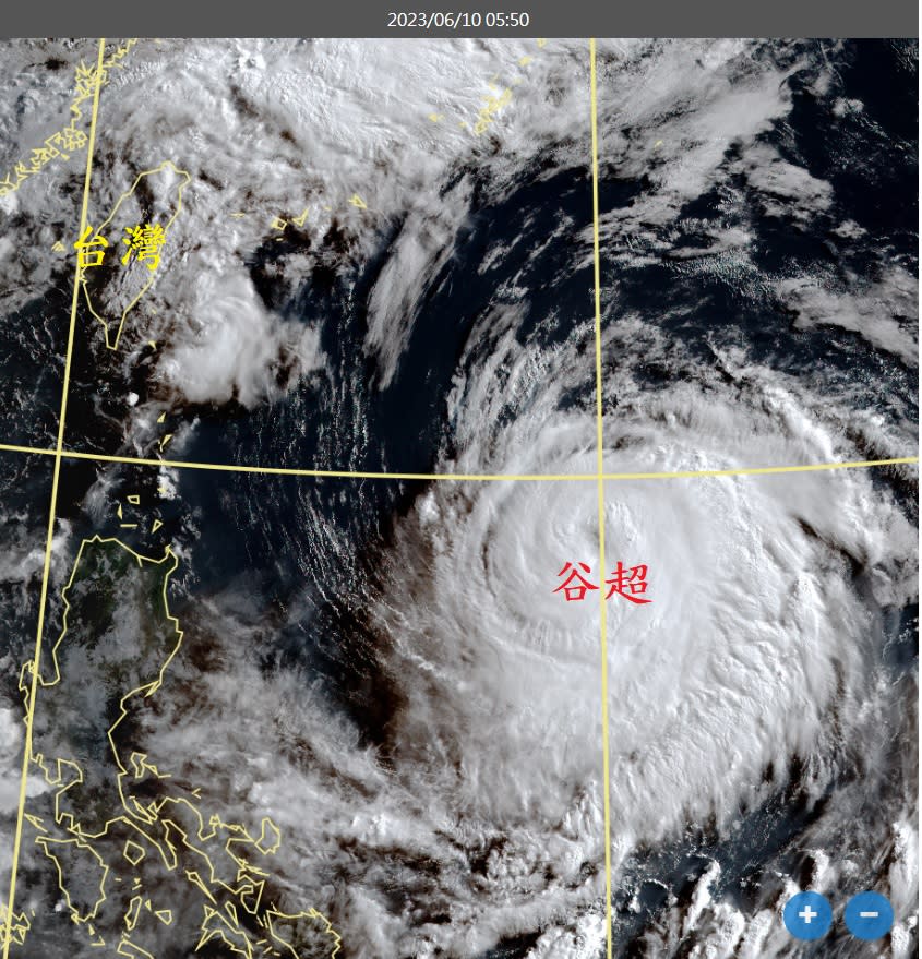 谷超颱風正沿東經130度北上。（圖／翻攝自鄭明典 臉書）