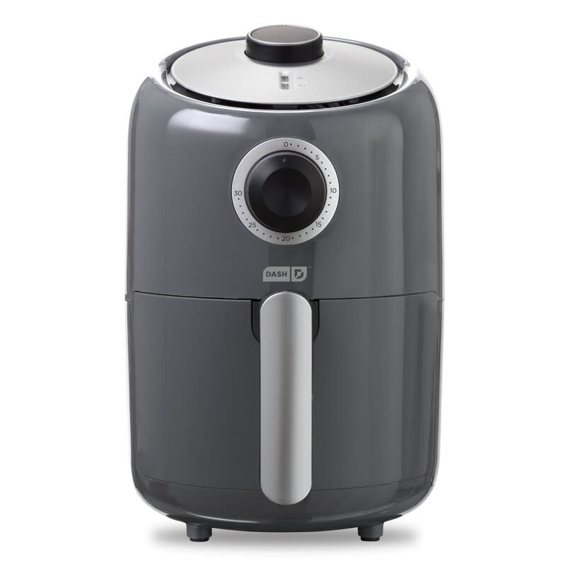 DASH Compact Air Fryer in Grey.