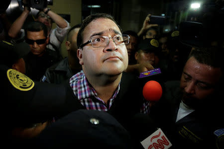 Former governor of Mexican state Veracruz Javier Duarte arrives to court in Guatemala City, Guatemala April 19, 2017. REUTERS/Luis Echeverria