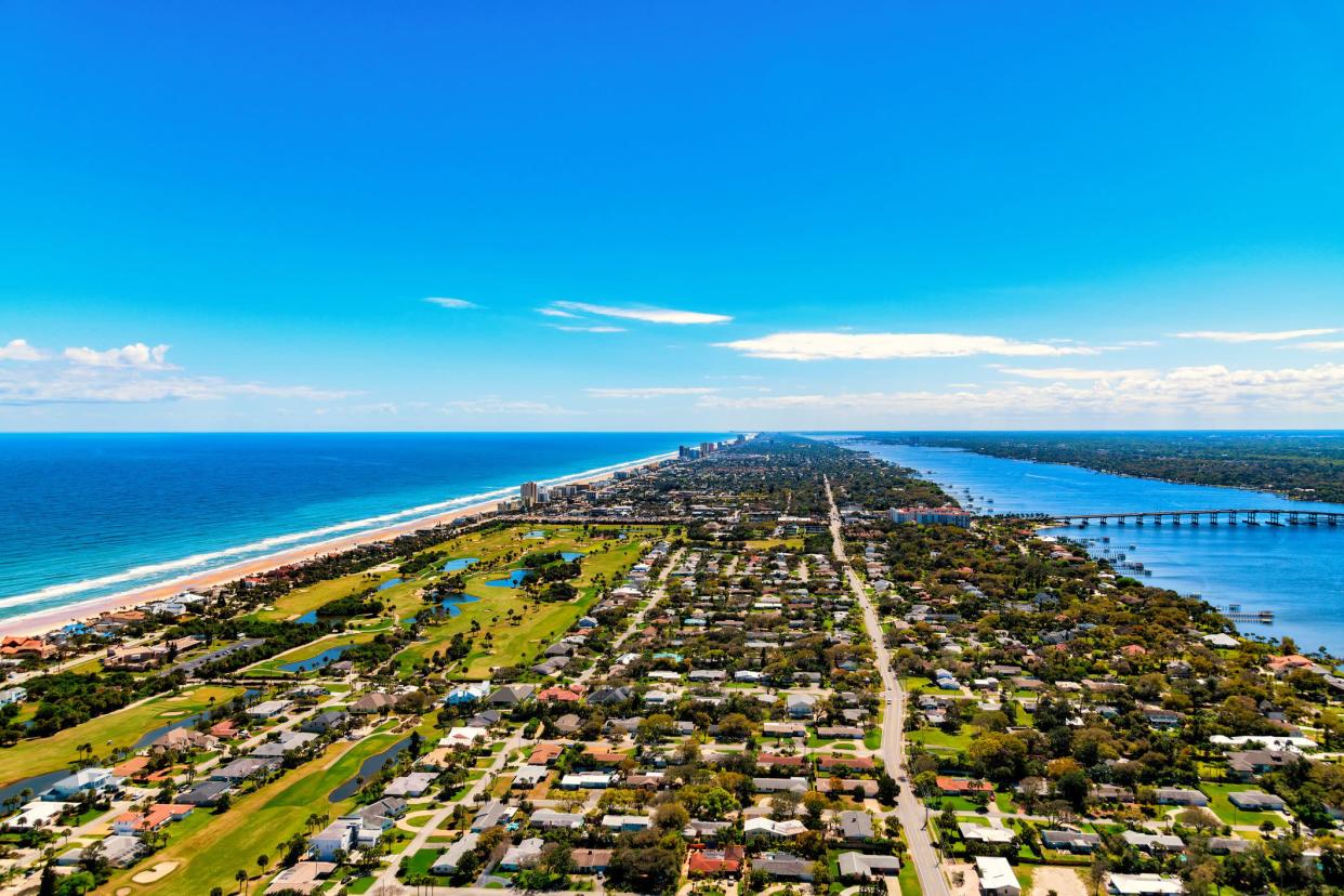 Wide angle aerial view of the beaches of Ormond Beach and Daytona Beach, Florida from an altitude of about 1500 feet.