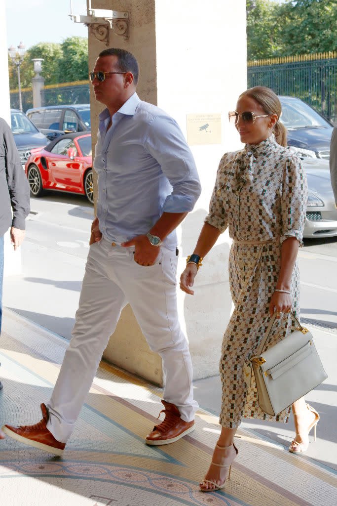 <p>A-Rod was perfectly coordinated with J.Lo’s patterned dress. (Photo: Getty Images) </p>