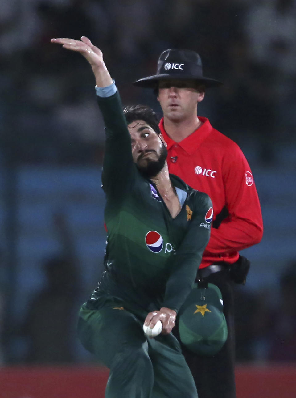 Pakistan's Usman Shinwari bowls to Sri Lankan batsman during the second one-day international in Karachi, Pakistan, Monday, Sept. 30, 2019. (AP Photo/Fareed Khan)