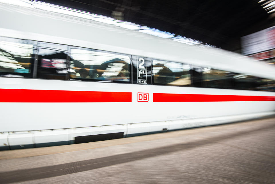 Bahn will Preise für junge Leute senken. (Bild: Getty)