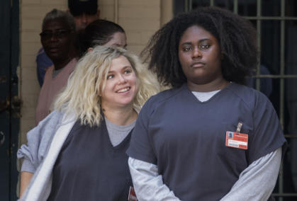 OITNB 7x01 Badison, Taystee