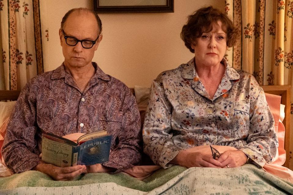 Sarah Lancashire and David Hyde Pierce in Julia