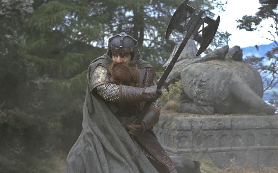 John Rhys-Davies as Gimli in the 2001 film adaptation of The Lord of the Rings: The Fellowship of the Ring - Alamy