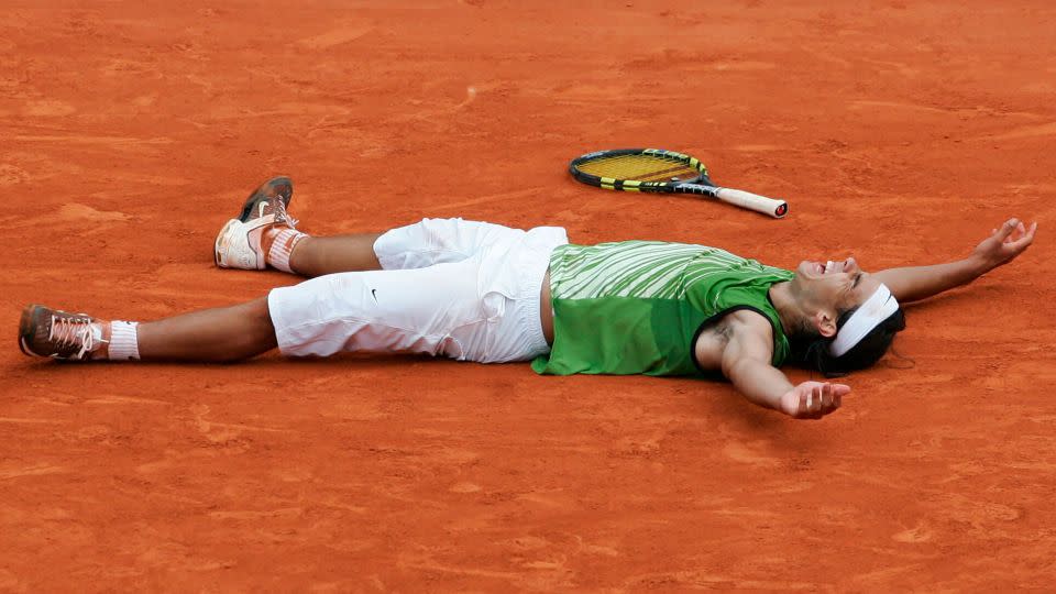 Nadal ganó el primer Grand Slam de su carrera en el Abierto de Francia de 2005.  -Christophe Ena/AP