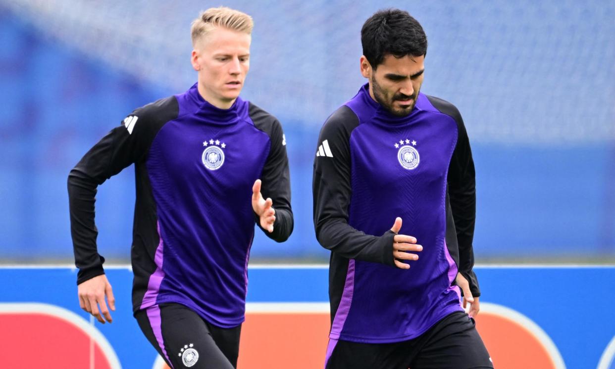 <span>Ilkay Gündogan (right), in Germany training alongside Chris Führich, says: ‘Every game is like a final now.’</span><span>Photograph: Tobias Schwarz/AFP/Getty Images</span>