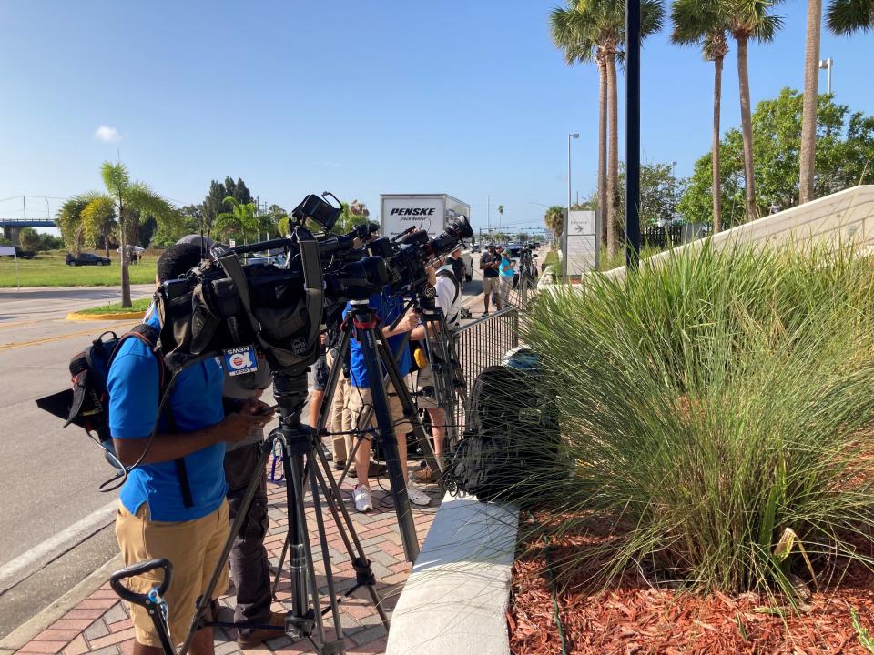 Plenty of camera operators, media awaiting arrival of Carlos De Oliveira and Walt Nauta for their court appearances in Fort Pierce Aug. 10, 2023.