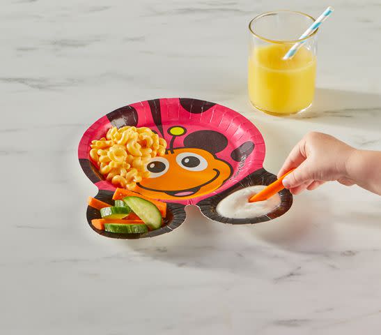 LSuperSonicQ on X: New Video  Zoo Pals Paper Plates - From Fad to  Forgotten  The most iconic dinnerware ever produced  has fallen through the cracks and remain only a memory.unless @