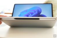 <p>Surface Laptop Studio hands-on</p> 