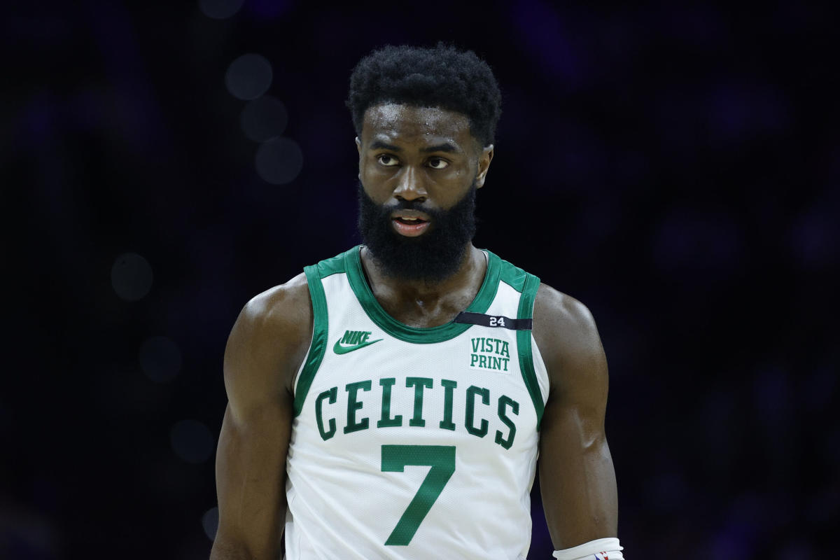 Jaylen Brown Says Current Celtics Are 'One Of The Better Defensive