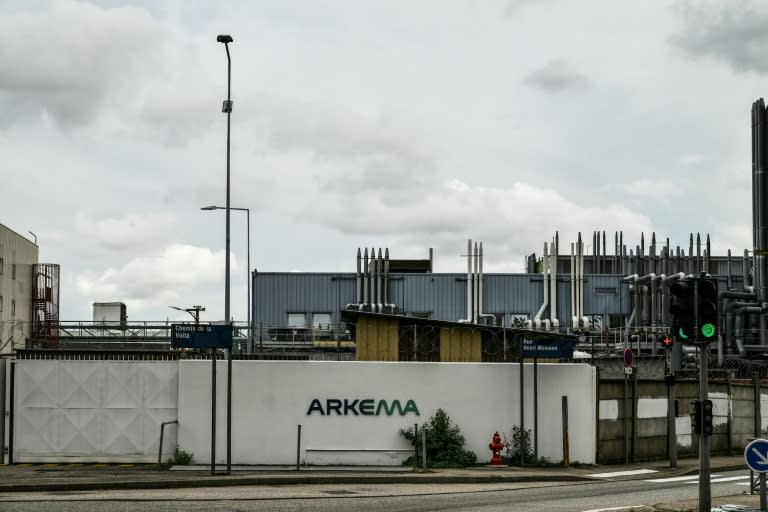 Le site du chimiste Arkema à Pierre-Bénite, près de Lyon, le 9 avril 2024 (JEFF PACHOUD)