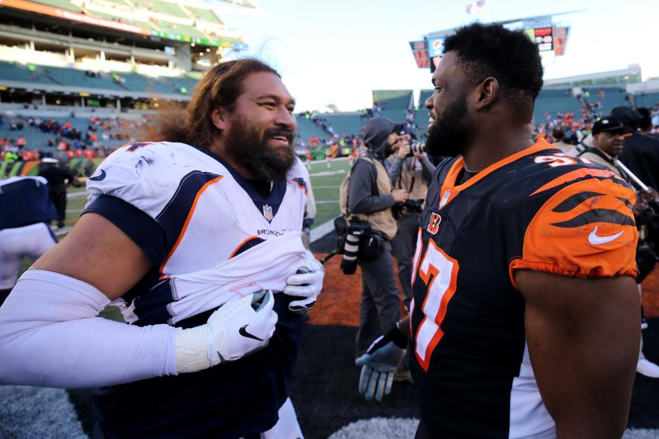 Broncos nose tackle Domata Peko (94) after a Week 13 NFL football game in 2018.