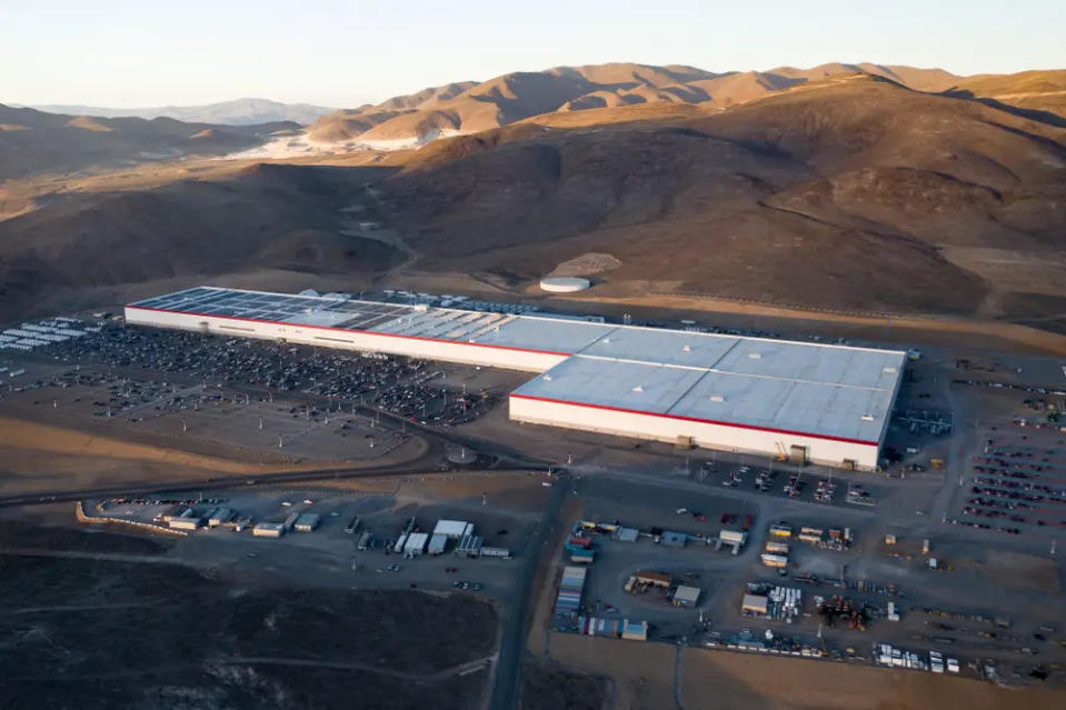 Eine Tesla-Gigafactory in Nevada. - Copyright: Tesla