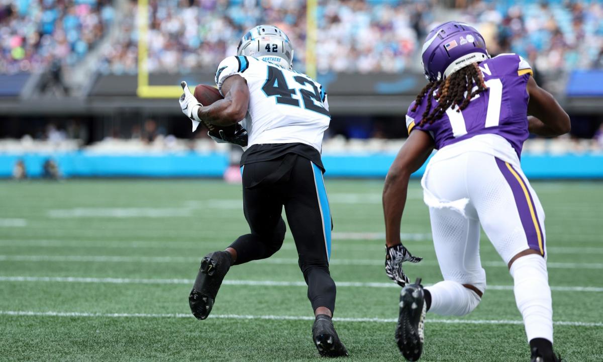 Minnesota Vikings at Carolina Panthers live updates: Sam Franklin INT gives  Panthers lead