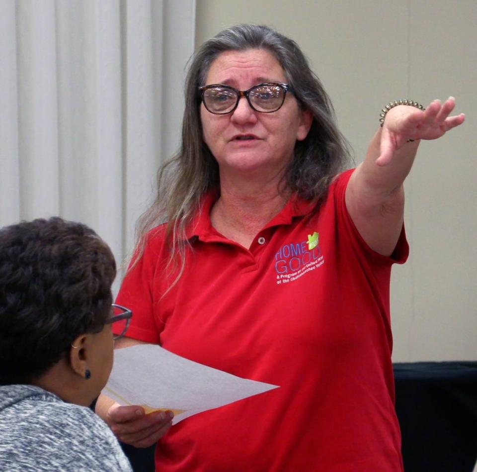 Pat Frey, vice president of Home For Good, United Way of the Chattahoochee Valley, speaks with volunteers early Tuesday morning before they spread out across the community for the annual Point In Time Count. 01/24/2023